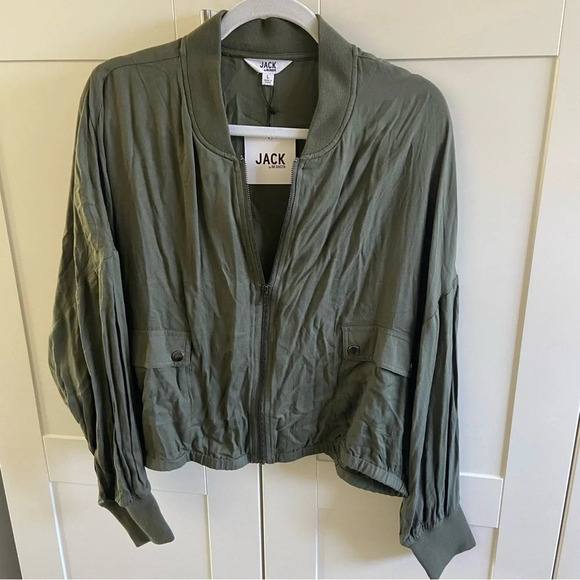 ✨3/$20 NWT Jack by BB Dakota light bomber jacket - Picture 4 of 7
